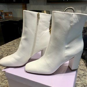 Steve Madden - Allison Bone Leather Boots